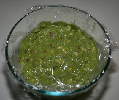 How to Store/Wrap Guacamole